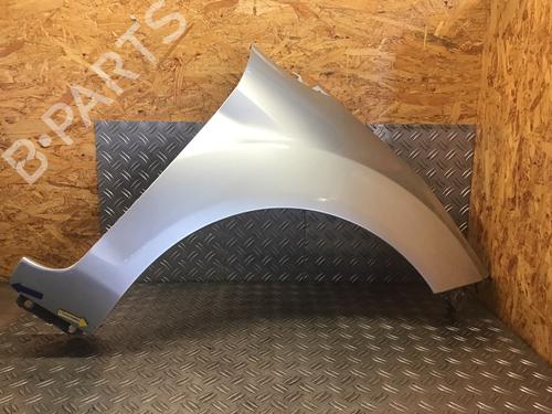 Used Right front fenders Right front fenders 37150750 37150750