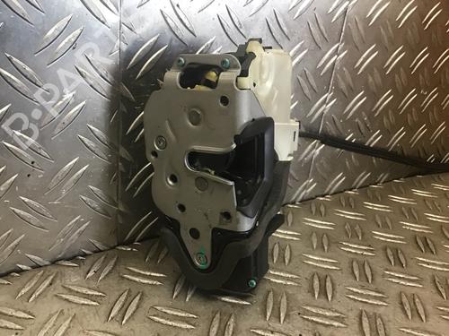 Serrure avant droite OPEL INSIGNIA A (G09) 2.0 CDTI (68) (160 hp) 33113750