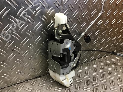 Serratura anteriore sinistra VW FOX Hatchback (5Z1, 5Z3, 5Z4) 1.2 (55 hp) 31817303