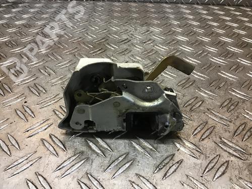 Rear left lock MERCEDES-BENZ E-CLASS T-Model (S124) E 220 T (124.082) | BP9542615C100