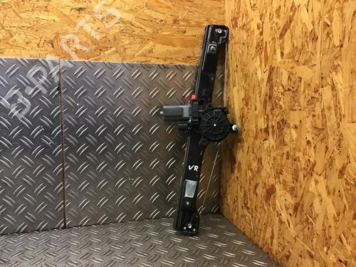 Elevador vidro frente direito Elevador vidro frente direito FIAT PUNTO EVO (199_) 1.4 16V (105 hp) 33792583 33792583