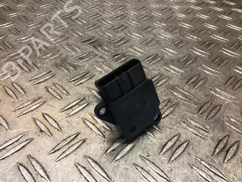 Mass air flow sensor TOYOTA AVENSIS Estate (_T25_) 2.2 D-4D (ADT251_, ADT251R) | BP15543974M95 