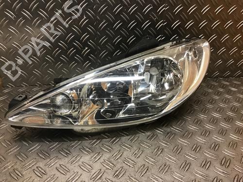 Faro sinistro PEUGEOT 206 Hatchback (2A/C) 1.1 i (60 hp) 30773689