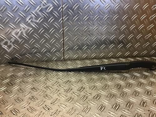 Used Front windshield wiper arm VW TRANSPORTER T5 Van (7HA, 7HH, 7EA, 7EH) 2.5 TDI (130 hp) 17223240