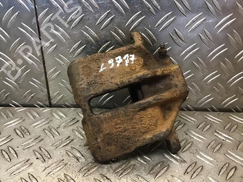 Venstre bremsekaliber foran VW PASSAT B5 Variant (3B5) 1.8 (125 hp) 14695494