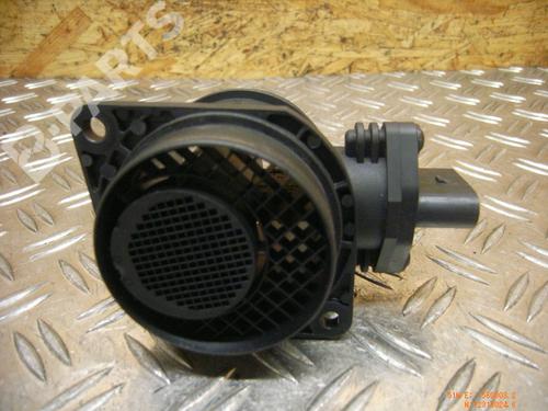Mass air flow sensor VW TOURAN (1T1, 1T2) 1.9 TDI | BP5058229M95 