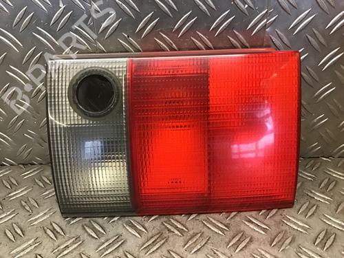 Used Right tailgate light AUDI 80 B4 Saloon (8C2) 2.0 (90 hp) 31996211