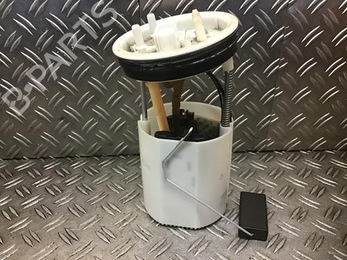 Used Fuel pump SEAT IBIZA IV (6J5, 6P1) 1.4 (85 hp) 20123781