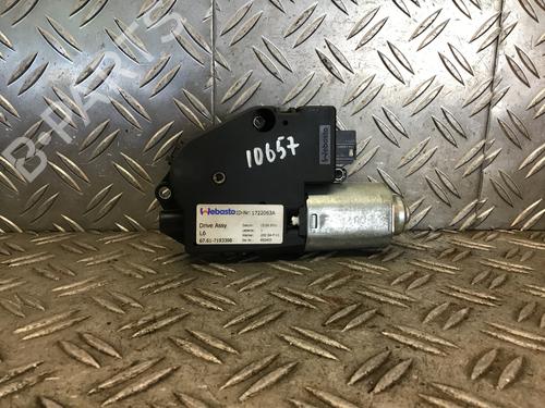 sunroof-engine-bmw-1-e87-2003-2004-2005-2006-2007-2008-2009-2010-2011-2012-2013-34627021 main image