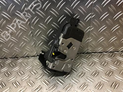 Used Front right lock OPEL ASTRA H (A04) 1.6 (L48) (105 hp) 18081397
