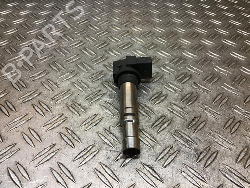 Used Ignition coil VW POLO (9N_, 9A_) 1.6 16V (105 hp) 15913592