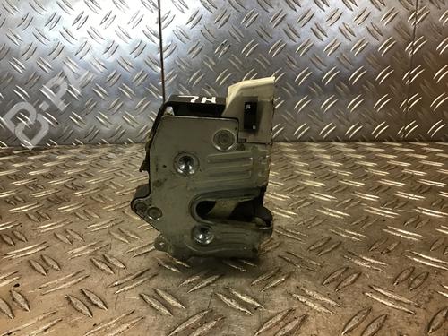 Used Rear left lock MERCEDES-BENZ E-CLASS T-Model (S124) E 220 T (124.082) (150 hp) 9542615