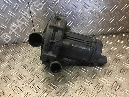 Used Secondary air pump VW PASSAT B5 (3B2) 2.3 VR5 (150 hp) 17474273
