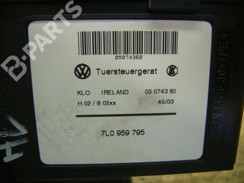 Left rear window motor VW TOUAREG (7LA, 7L6, 7L7) 2.5 R5 TDI | BP5055432E23 