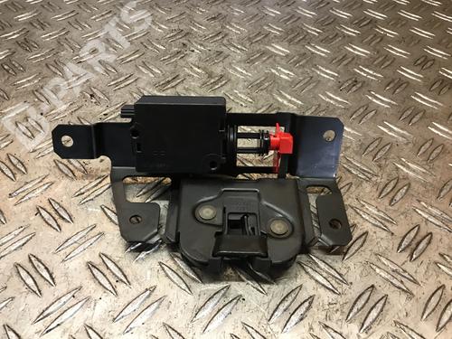 Tailgate lock BMW X3 (E83) 2.5 si | BP9224922C101 