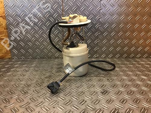 Bränslepump Bränslepump MERCEDES-BENZ A-CLASS (W168) A 140 (168.031, 168.131) (82 hp) 33883397 33883397