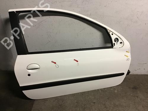 Porte avant droite PEUGEOT 206+ (2L_, 2M_) 1.1 (60 hp) 15067465