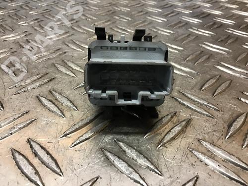 Switch RENAULT SCÉNIC II (JM0/1_) 2.0 (JM05, JM0U, JM1N, JM1U, JM2V) | BP7636378I30 