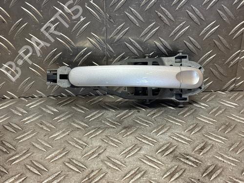 Used Rear left exterior door handle Rear left exterior door handle VW GOLF VI Variant (AJ5) 1.6 TDI (105 hp) 40605864 40605864