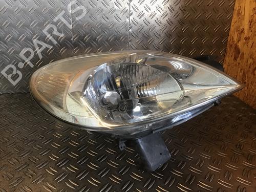 Right headlight CITROËN XSARA PICASSO (N68) 2.0 16V | BP26156741C29 