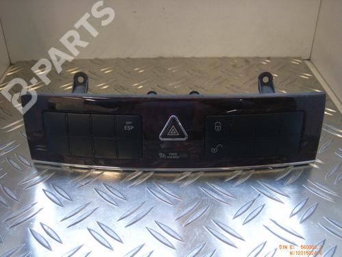 Used Warning switch MERCEDES-BENZ C-CLASS T-Model (S203) C 220 CDI (203.208) (150 hp) 5059147