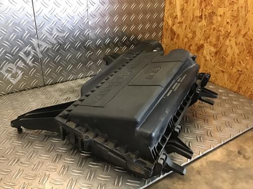 Air filter box MERCEDES-BENZ VITO Bus (W639) 113 CDI (639.701, 639.703, 639.705) | BP28080314M87 
