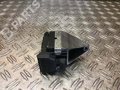 ignition-coil-mercedes-benz-e-class-t-model-s124-e-220-t-124082-mercedes-benz-0001582485-1993-1994-1995-1996-9542623 main image