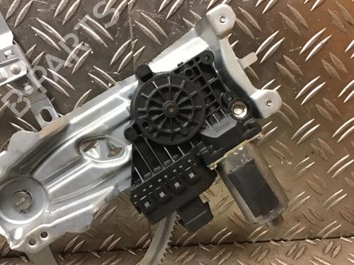 Front left window mechanism OPEL ZAFIRA / ZAFIRA FAMILY B (A05) 1.8 (M75) | BP30444890C22