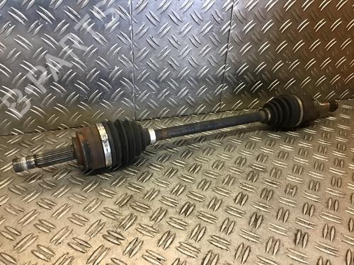 Drivaksel fortil venstre Drivaksel fortil venstre MITSUBISHI MIRAGE / SPACE STAR VI Hatchback (A0_A) 1.0 (A05A) (71 hp) 34103610 34103610