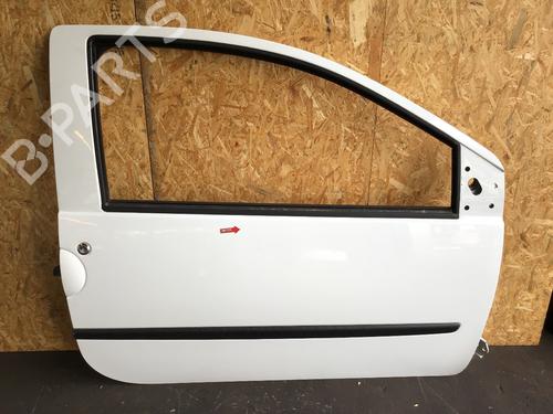 Used Right front door Right front door RENAULT TWINGO II (CN0_) 1.2 (CN0D) (58 hp) 34527356 34527356