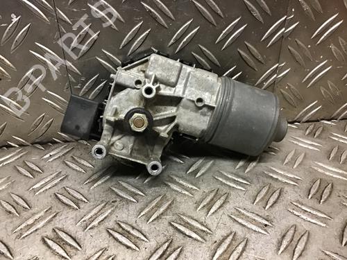 Used Front wiper motor Front wiper motor AUDI A4 B6 (8E2) 2.0 (130 hp) 34039647 34039647