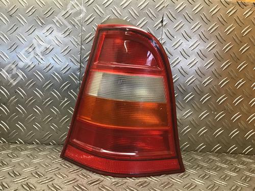 Used Left taillight MERCEDES-BENZ A-CLASS (W168) A 140 (168.031, 168.131) (82 hp) 33163116