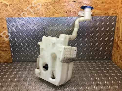 Used Windscreen washer tank VW GOLF V (1K1) 1.6 FSI (115 hp) 15352939
