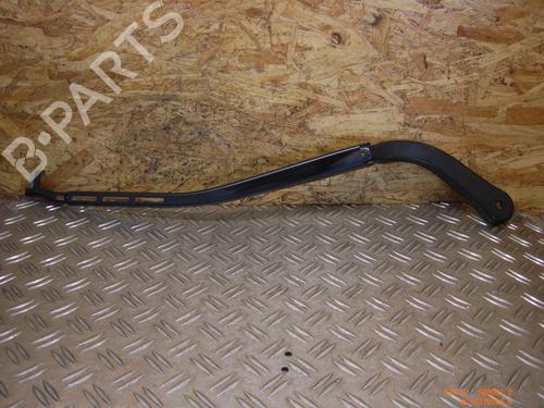 Used Front windshield wiper arm BMW 3 (E90) 318 d (122 hp) 14694670