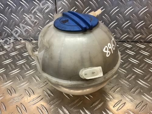 Expansion tank VW GOLF PLUS V (5M1, 521) 1.9 TDI | BP14694826C120 