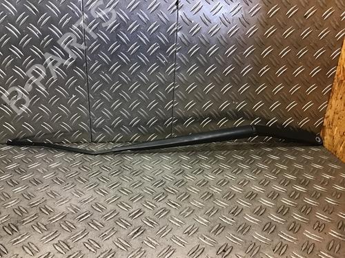 Used Front windshield wiper arm Front windshield wiper arm RENAULT CLIO IV Grandtour (KH_) 0.9 TCe 90 (90 hp) 36357073 36357073