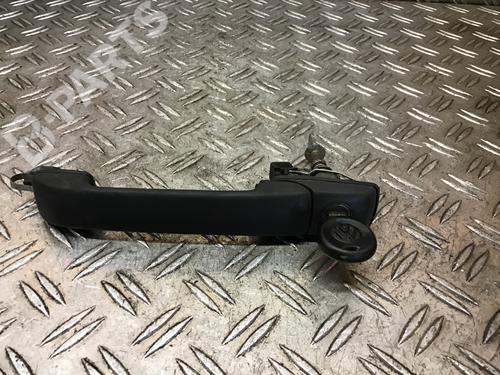 Used Front left exterior door handle VW VENTO (1H2) 1.8 (90 hp) 9743455