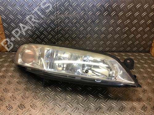 Used Right headlight OPEL VECTRA B (J96) 1.6 i 16V (F19) (100 hp) 14696285