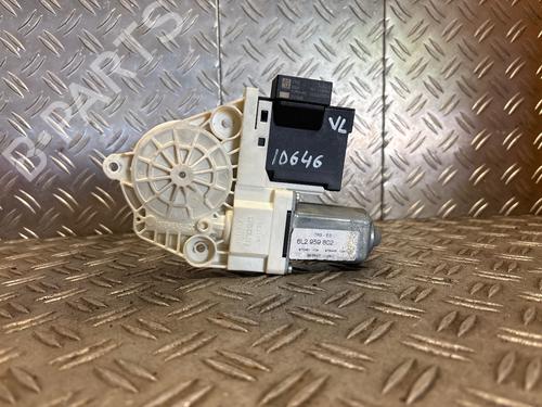 Moteur de lève-vitre avant gauche Moteur de lève-vitre avant gauche 38171835 38171835