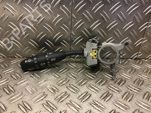 Interruttore MERCEDES-BENZ A-CLASS (W169) A 150 (169.031, 169.331) (95 hp) 32371263