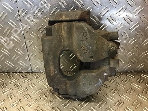 Used Right front brake caliper VW TRANSPORTER T5 Van (7HA, 7HH, 7EA, 7EH) 2.5 TDI (130 hp) 17337254
