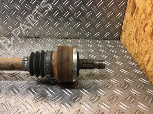 Right rear driveshaft MERCEDES-BENZ C-CLASS Coupe (CL203) C 180 Kompressor (203.746) | BP14696031M41 