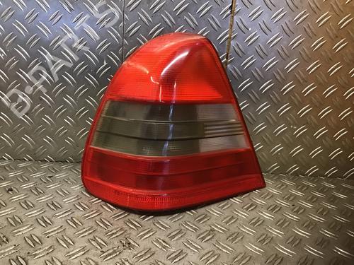 Used Left taillight MERCEDES-BENZ C-CLASS (W202) C 180 (202.018) (122 hp) 28690649