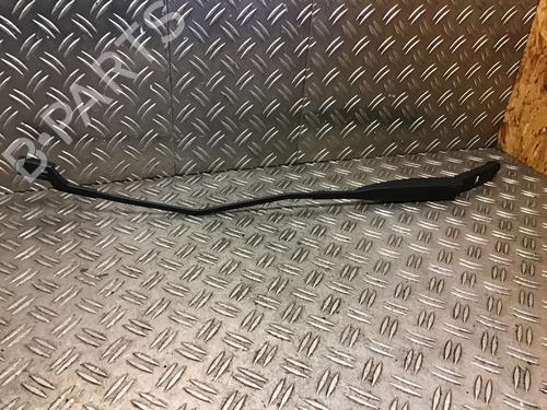 Used Front windshield wiper arm FIAT BRAVO II (198_) 1.4 T-Jet (198AXG1B) (120 hp) 26667639