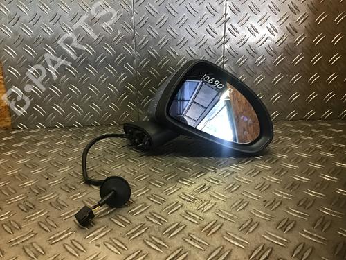 Used Right mirror Right mirror 37283809 37283809
