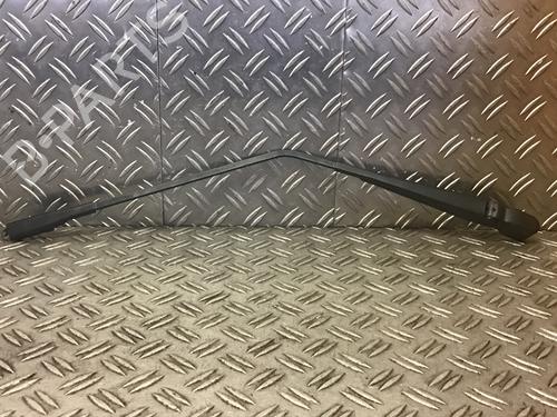 Used Rear windshield wiper arm OPEL INSIGNIA A (G09) 2.0 CDTI (68) (160 hp) 32854860