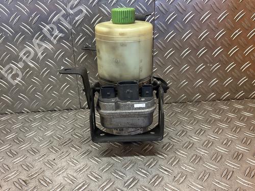 Used Steering pump Steering pump VW FOX Hatchback (5Z1, 5Z3, 5Z4) 1.2 (55 hp) 36667454 36667454