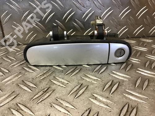 Used Front left exterior door handle Front left exterior door handle AUDI A6 C5 Avant (4B5) 3.0 quattro (220 hp) 10148261 10148261