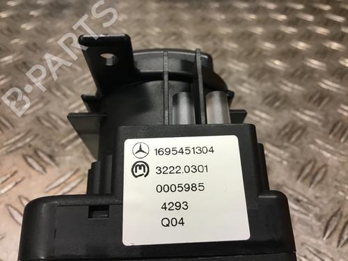 Headlight switch MERCEDES-BENZ A-CLASS (W169) A 150 (169.031, 169.331) | BP15622394I24 