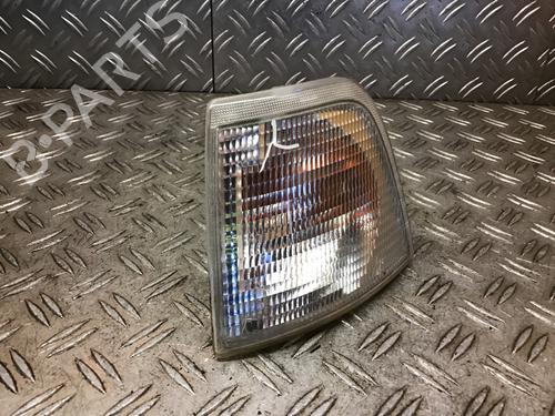Blinker vorne links für AUDI 80 B4 Saloon (8C2) 2.0 (90 hp) 13509166
